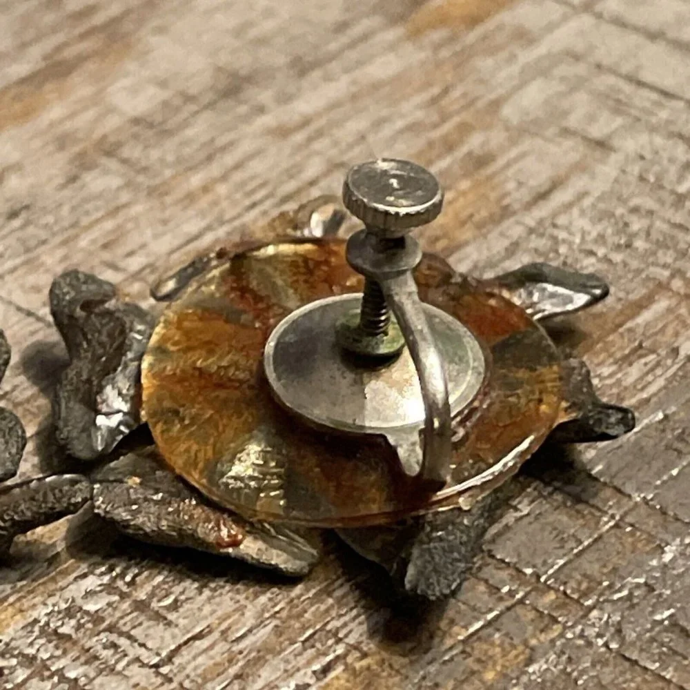 VTG Shark Tooth Teeth Fossil Silver‎ Tone Screw Back Earrings Handmade BOHO READ